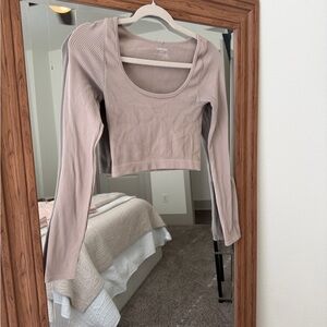 Garage Women's Ribbed Long Sleeve Crop Top - taupe